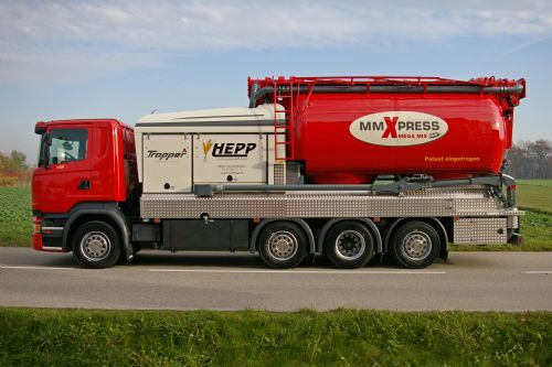 MEGA MIX 8 - 18 to